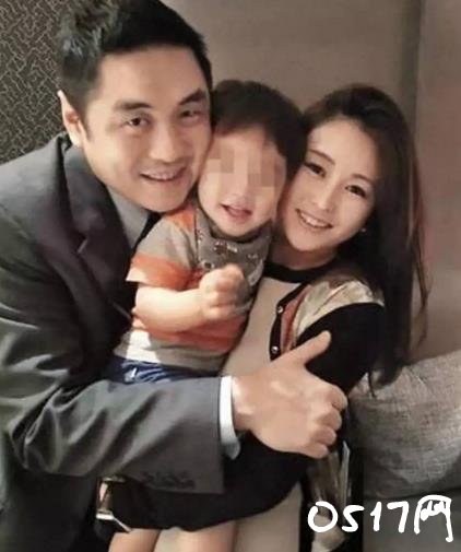 每月11万见不到老公 生活中除带两岁儿子很寂寞