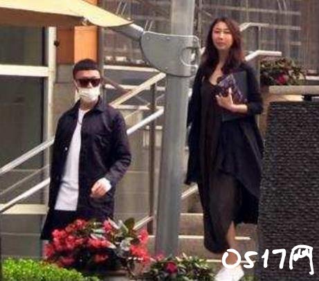 孙红雷升级当爸 一家两口终于要变成一家三口