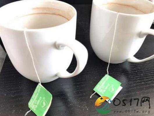 酒店茶叶过期超6年 生产日期让人看傻了眼