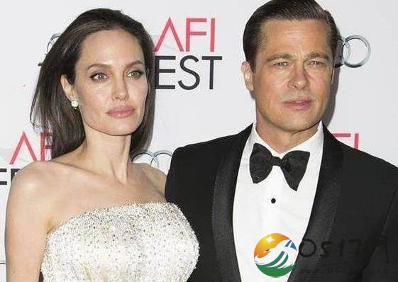 朱莉筹备第4场婚礼 男友竟是一名40多岁的商人