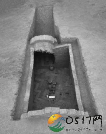 幼儿园建设发现古墓 具有十分大的考古研究价值