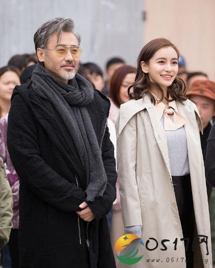baby新剧变都市女郎 与吴秀波搭档让人期待