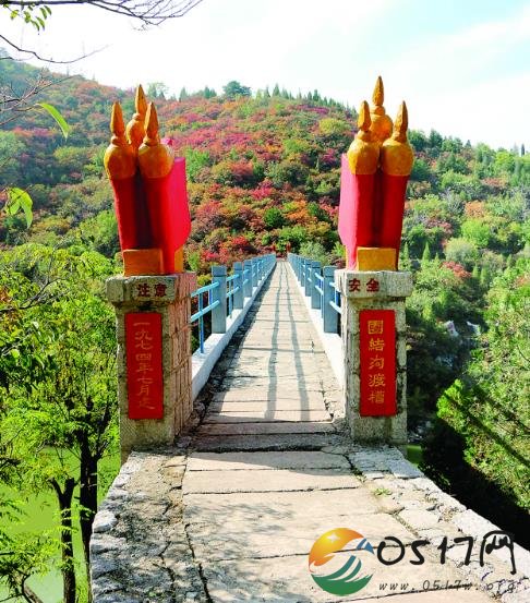 矗立的丰碑 永远的怀念丨虎头山上的周恩来纪念亭