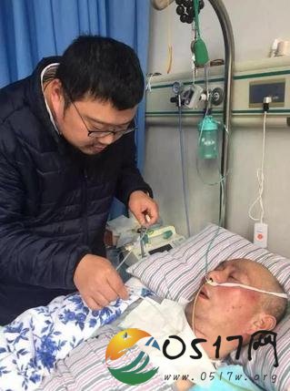 高薪男辞职照顾病父 这片孝心感动网友