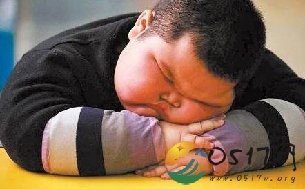 4岁胖墩睡梦去世