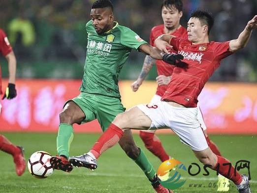 国安2-2恒大 李磊19分钟伤退