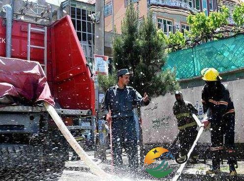 阿富汗首都发生自杀式袭击 选民注册站发生爆炸