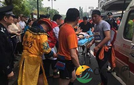 女跑者心脏骤停 究竟是怎么回事