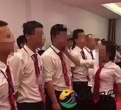 女经理扇员工耳光 究竟是怎么回事