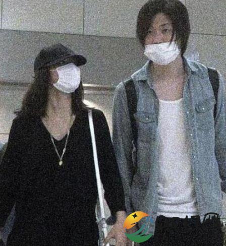 石原里美恋情曝光 与男子入住高级酒店度假
