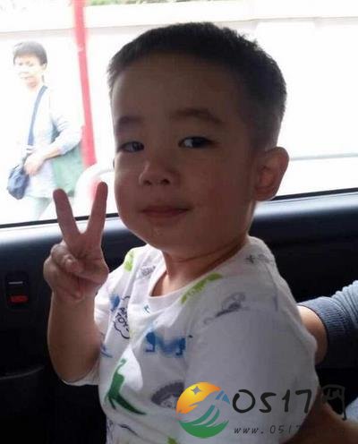 小小春Jasper胖了 看来家人养的很不错