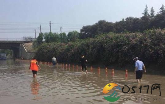 13万元薪水漂走 民警找了一夜才帮找回