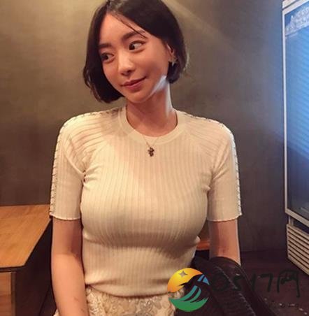 朴有天前女友黄荷娜被起诉 黄荷娜为何会起诉