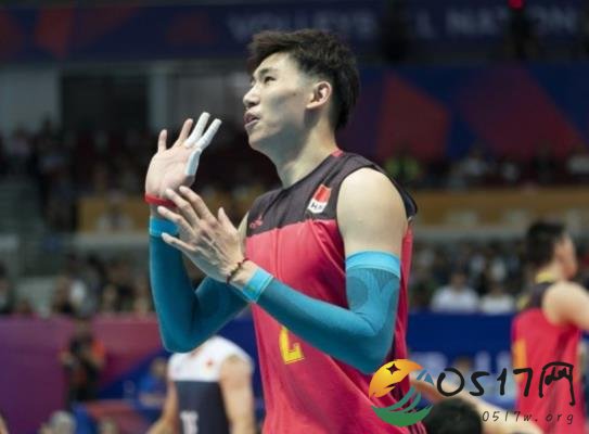 中国男排负美国 发扣拦全面落后输掉比赛