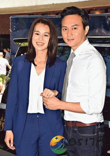 张智霖求婚拒跪地 可求婚袁咏仪时为何跪地