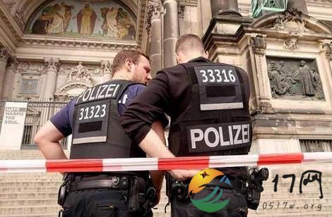 德警制服闹事者 为何会有人闹事