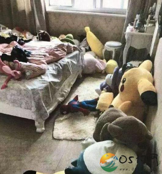 女子清空抓娃娃机 辩称自己没有错凭本事抓的