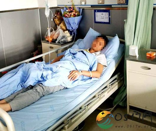 家长暴打班主任 打人者中竟包含住建局副局长