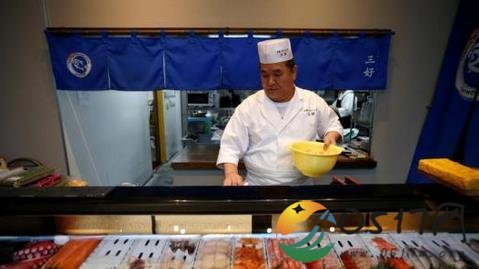 日本职员提前买午餐被罚 网友纷纷替这职员说话