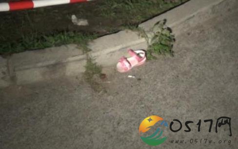 4岁儿童12楼坠亡 当时究竟发生了什么事
