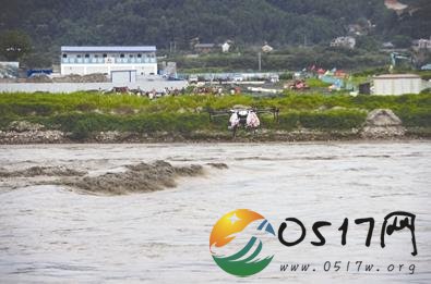143人被困美丽岛 究竟发生了什么事情