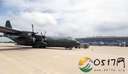 韩国军机降平壤机场 C-130军用运输机不是运货的吗?
