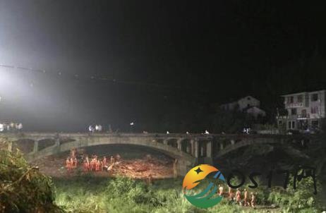 浙江桐庐廊桥坍塌 是否有人员伤亡的情况