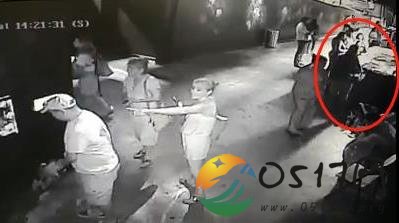 小偷水族馆偷鲨鱼 小偷胆子也太大了吧