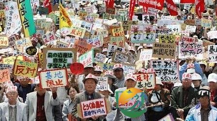 日本冲绳7万人集会 为何会出现万人集会的现象