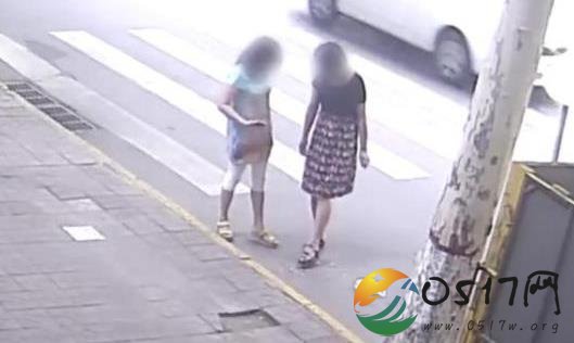 西安回应拍照烟头 原来她们拍照是出于这样的原因
