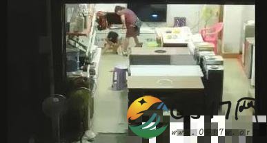 贵州一女童被继母暴打 警方已经介入调查