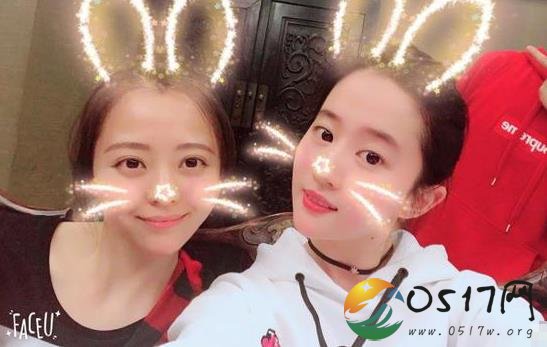 张靓颖庆生刘亦菲 零点送祝福应该是第一个吧