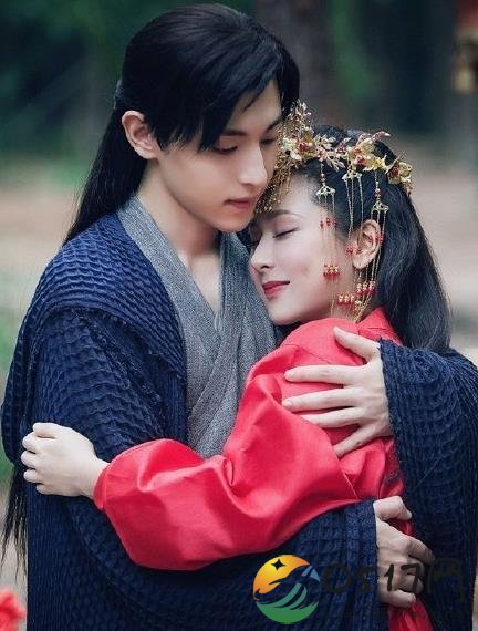 杨紫邓伦发文庆祝圆满收官 观众期待他们再一次合作