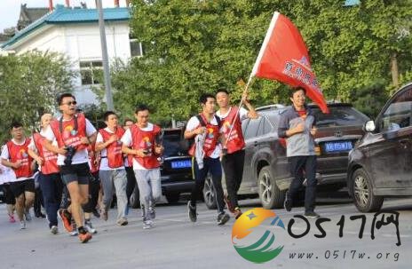 百年首钢快跑中国 希望跑步能让更多的人认识到健康运动