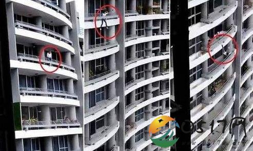 女子阳台自拍身亡 自拍为何能让女子摔下阳台的