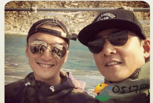 吴彦祖谢霆锋同游希腊 看起来两人都特别开心