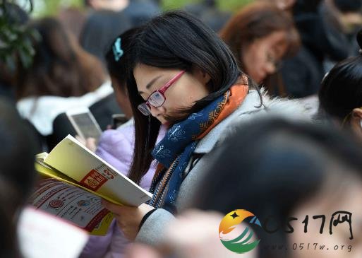 国考报名将近70万人 为何依旧这么多人参加国考