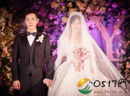 罗晋唐嫣婚礼现场照公布 王子与公主的婚礼或许就是这样的吧