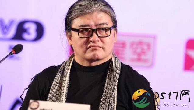 刘欢否认病危 只因刘欢一张满头白发的照片传出