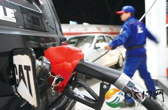 国内油价最大降幅 一箱油能够省下多少钱