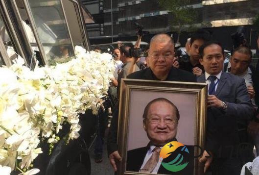 金庸13日出殡 马云张纪中黄晓明等为金庸先生送行