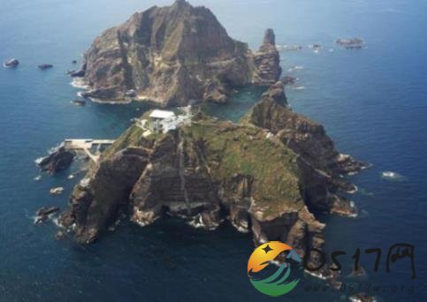韩日渔船争议岛屿相撞 是否有船员掉入海中