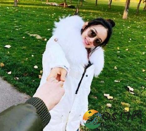 赵丽颖婚后晒出老公视角照片 在老公眼里的赵丽颖就是美