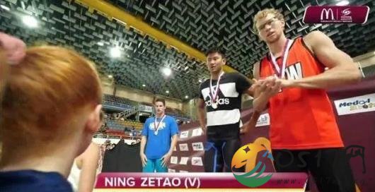 宁泽涛锦标赛夺冠 与第二名拉开了一定的差距