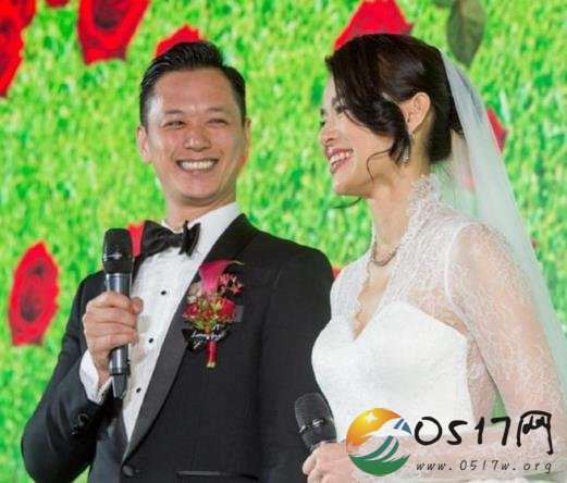 胡杏儿结婚三周年 老公希望两人能一直幸福下去