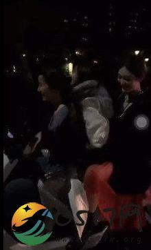 王思聪秒删视频 难道怕曝光超载被查吗