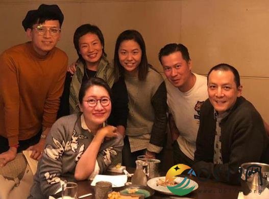 吴彦祖晒近照圆寸发型 男神的颜值已经不在线